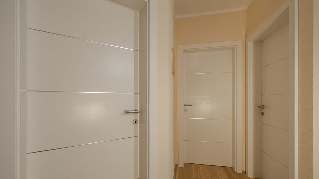 usi albe cu dungi Beryll L